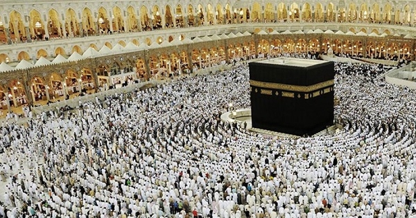 جمعية التفكير الإسلامي تطالب بفتح تحقيق قضائي في فضائح الفساد في ملف الحج بتونس