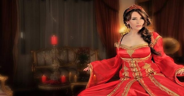 مريم بن حسين تثني على حرفية فرح بن رجب في رسالة مؤثرة من إعلامية الى صديقتها