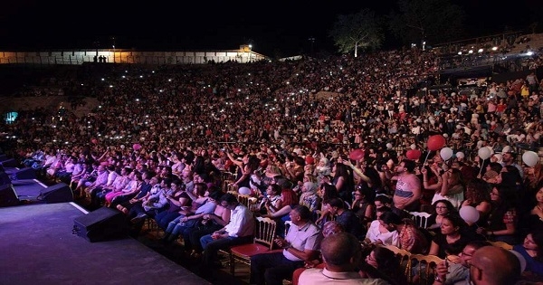 لماذا الجهويات في المهرجانات ؟