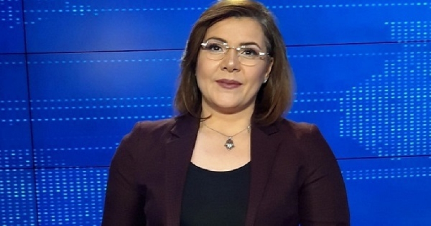 Samia Hassine, la présentatrice du bulletin d'information national, clarifie après sa déclaration sur les méfaits du lait