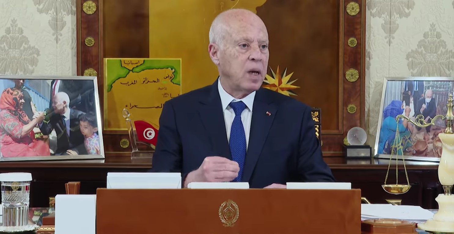 زيارة رئيس الجمهورية قيس سعيد لولايتي القيروان وسليانة: مطالب بتوفير المواد الأساسية ومحاربة الفساد