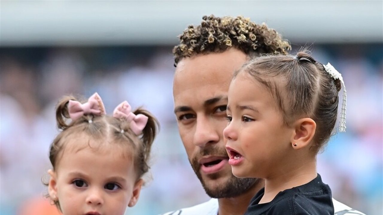 نيمار يحسم الجدل ويجدد مع سانتوس: هدية رأس السنة لجماهير النادي وهدف مونديال 2026