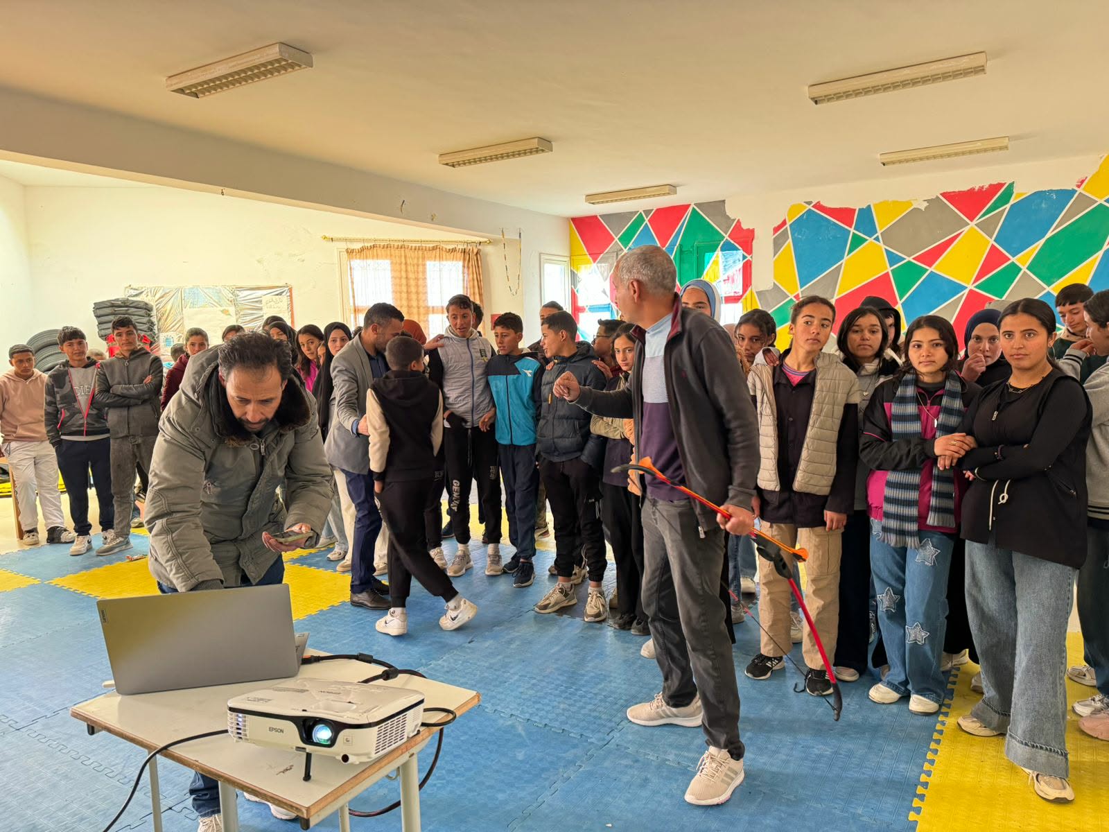 دار الشباب العلا تنشر ثقافة الوقاية: تظاهرة تحسيسية حول السلوكات المحفوفة بالمخاطر: