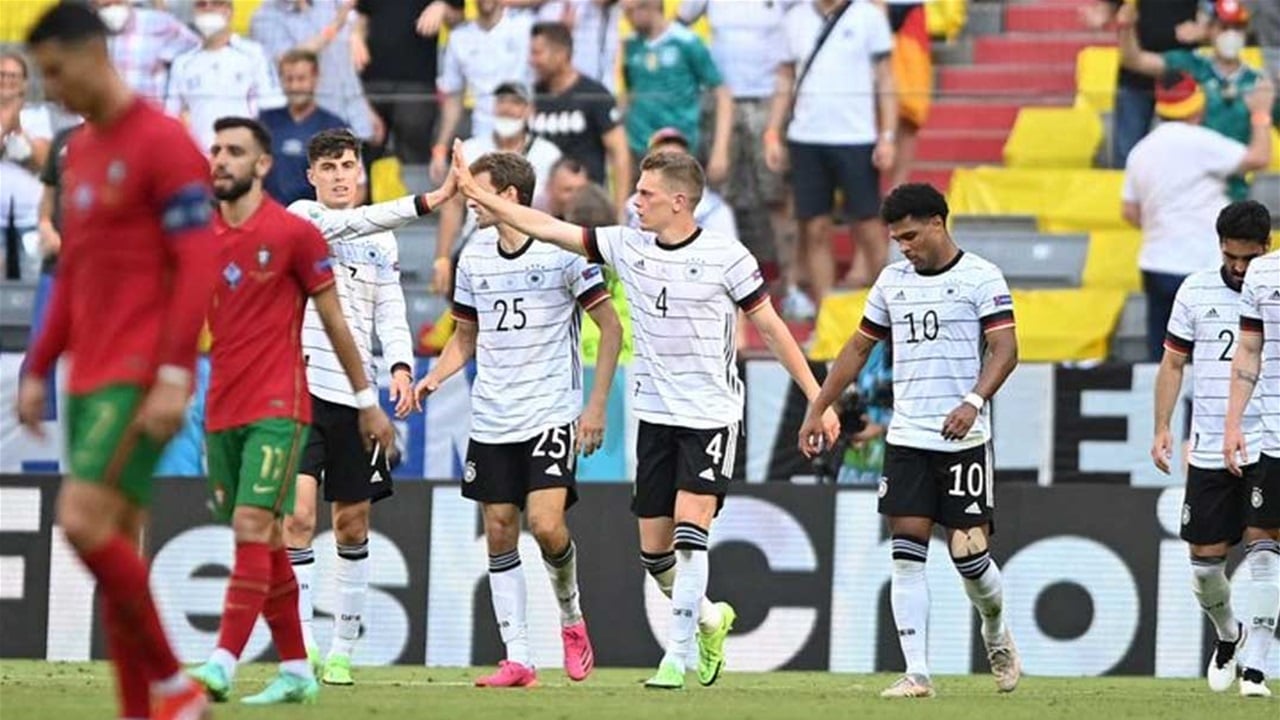 عضو البرلمان الألماني يلوّح بمقاطعة المونديال احتجاجًا على مواقف ترامب