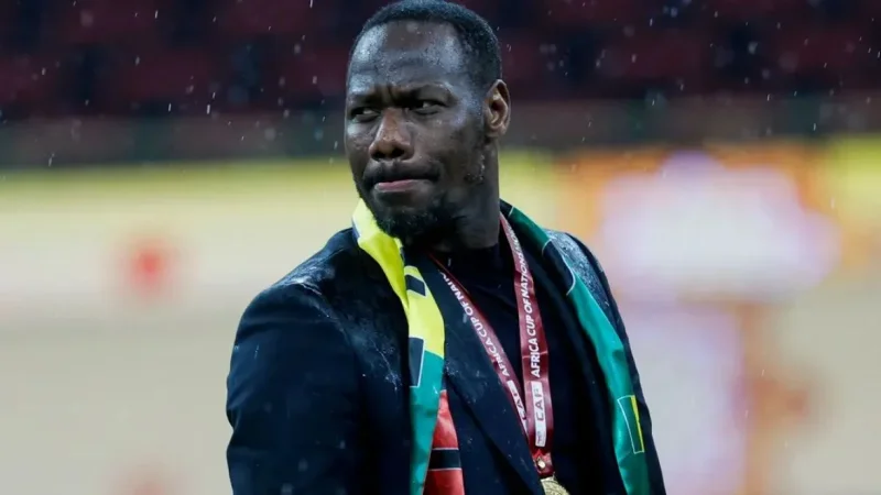 انسحاب مغربي يُسقط مؤتمر مدرب السنغال بعد نهائي مشحون