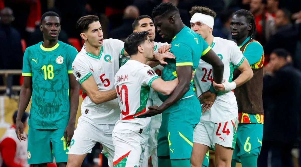 ساعات الحسم في أزمة نهائي أفريقيا: عقوبات منتظرة للسنغال دون المساس بالمونديال