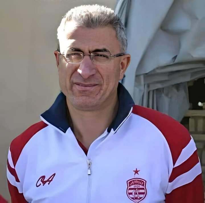 منذر الكبير يتولى تدريب النادي الإفريقي