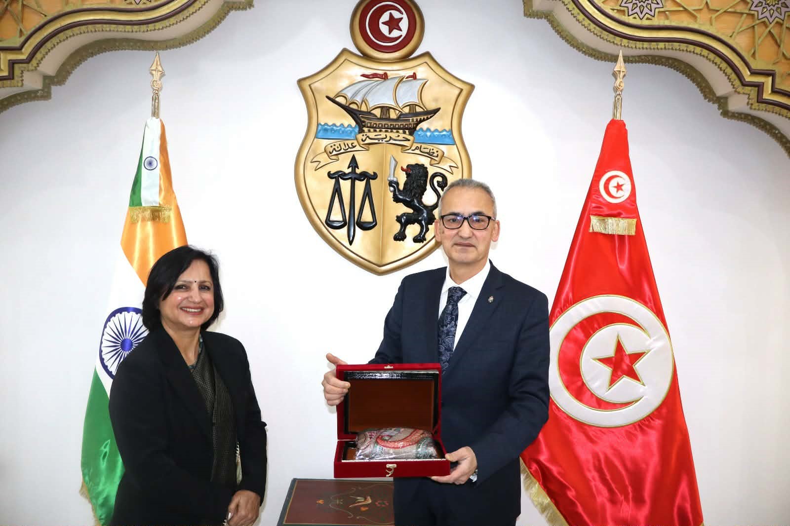 تونس والهند تعزّزان شراكتهما الاستراتيجية: آفاق جديدة للتعاون السياسي و الإقتصادي