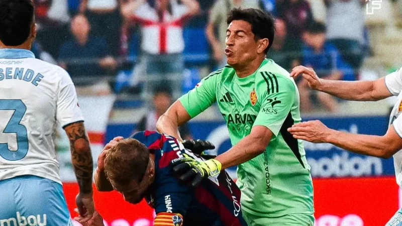 قبضة الغضب تُكلّف حارس سرقسطة غاليًا… 13 مباراة إيقاف بعد “لكمة الفوضى”!