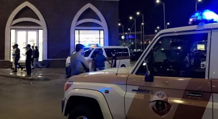 مبنى القنصلية الأميركية في جدة يكتنفه تبادل لإطلاق النار: مأساة وتحقيقات مستمرة!