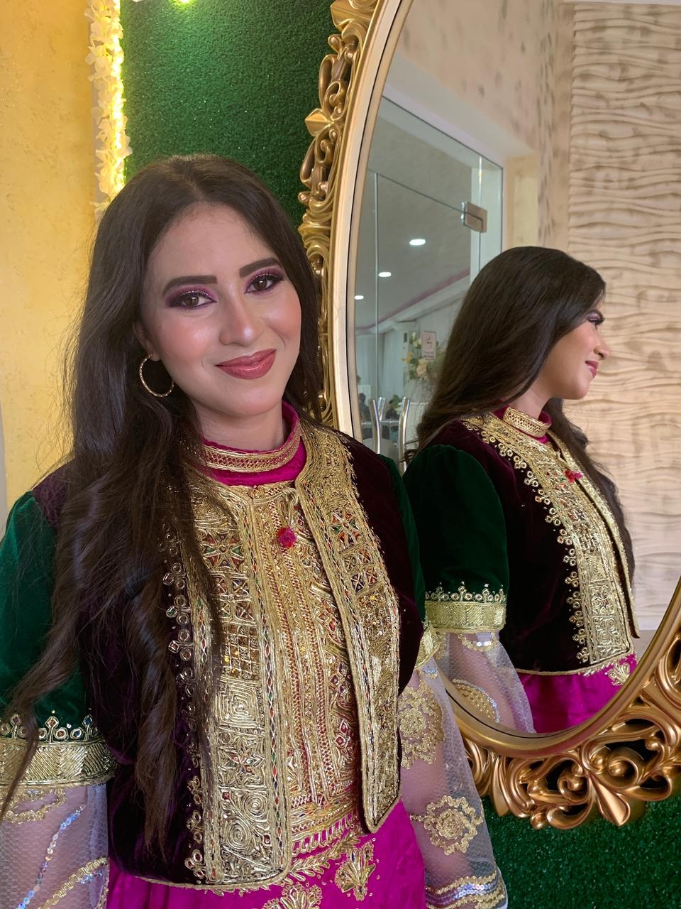 مهرجان سعيد بوبكر بالمكنين يكرم التلميذة المتفوقة سلمى عجور