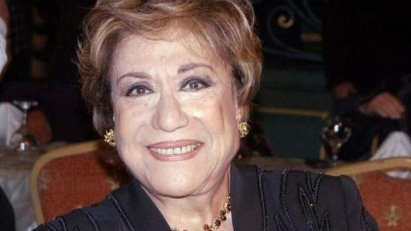 🔴 وداعًا سيدة المسرح العربي: سميحة أيوب تُسدل الستار عن رحلة فنية أسطورية دامت 77 عامًا
