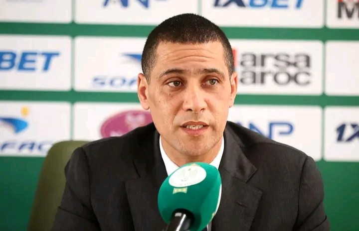 رئيس الرجاء الرياضي المغربي موقوف في مطار هامبورغ بألمانيا