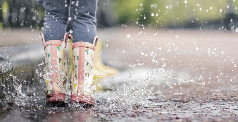 توقعات الطقس: أمطار محلية وسحب عابرة مع احتمالية زخات غزيرة وبرد
