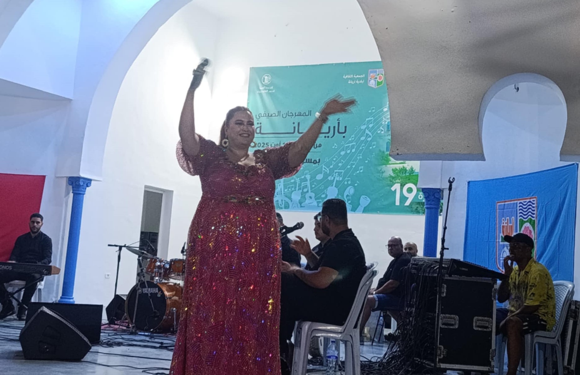 🎶 نهى رحيم تغني لأريانة… ليلة طرب تختم صيف الفرح
