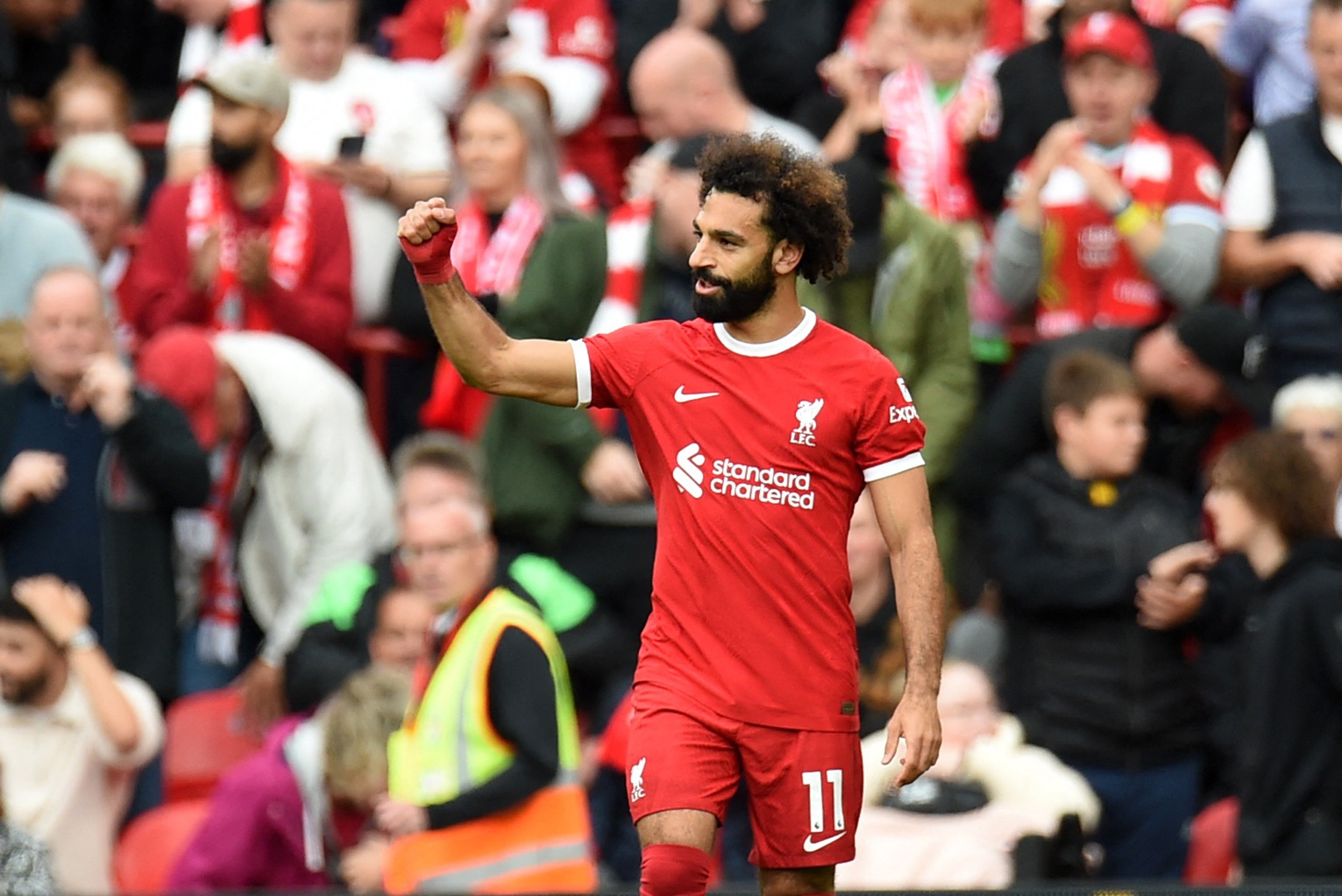 صلاح ونونيز يقودان ليفربول إلى الانتصار على وست هام والصعود للمركز الثاني في الدوري الإنجليزي الممتاز