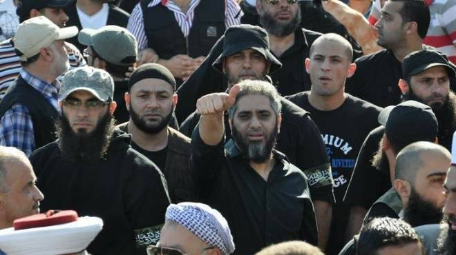 فضل شاكر في قبضة الجيش اللبناني بعد سنوات من الاختفاء