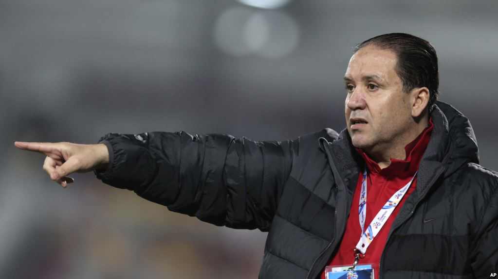 نبيل معلول يختار التحليل الرياضي في قناة التاسعة ويرفض عرض الزمالك المصري