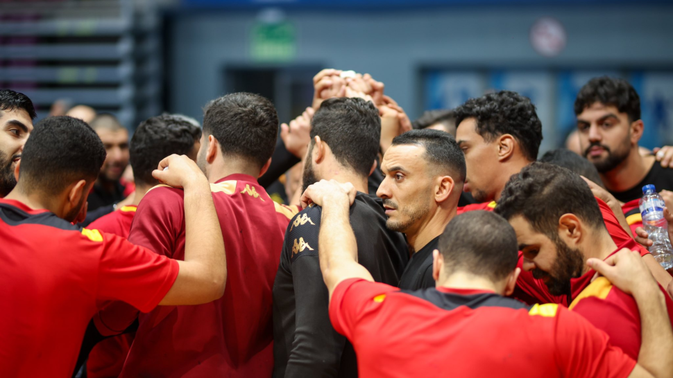 النادي الإفريقي يطالب بنقاط الفوز الدربي بعد مخالفة أسامة البوغانمي لقوانين الاتحاد التونسي لكرة اليد