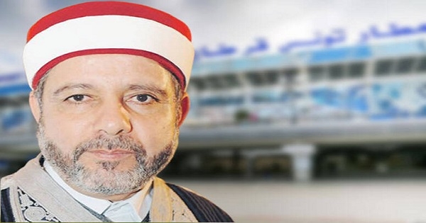 بعد ابقائه بحالة سراح ورفع تحجير السفر عنه... نور الدين الخادمي يغادر أرض الوطن باتجاه قطر