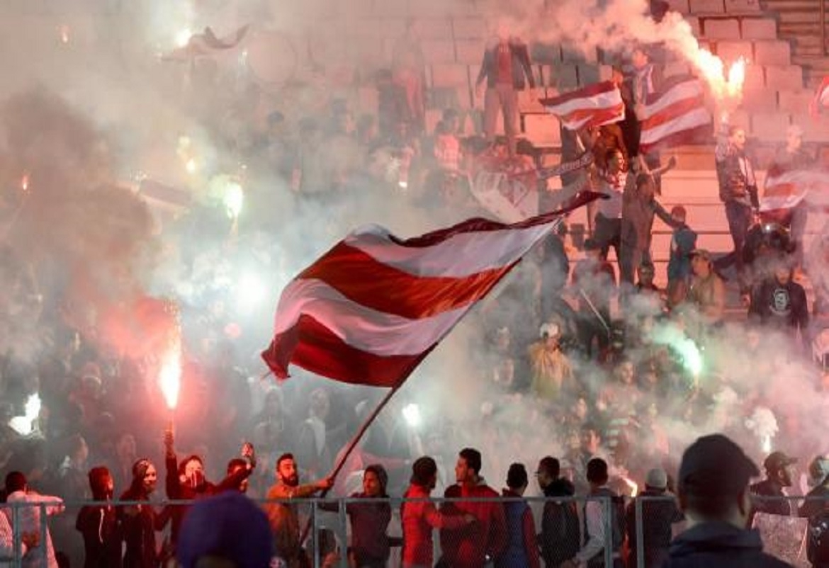 فيفا يفتح تحقيقاً في شبهة تزوير صكوك بنكية تدين النادي الأفريقي