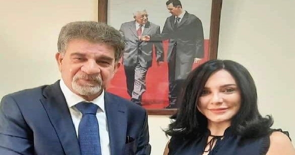 رسميا: النجمة سلاف فواخرجي فلسطينية