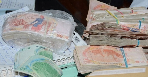 سرقة 500 مليون من مستودع مشروبات كحولية بباب بحر تونس
