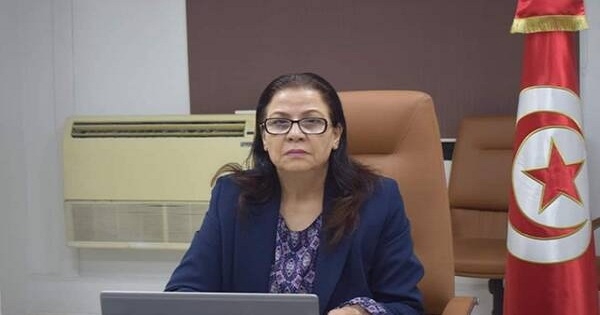 وزيرة التجارة تدعو لتفعيل أقصى العقوبات ضدّ المحتكرين