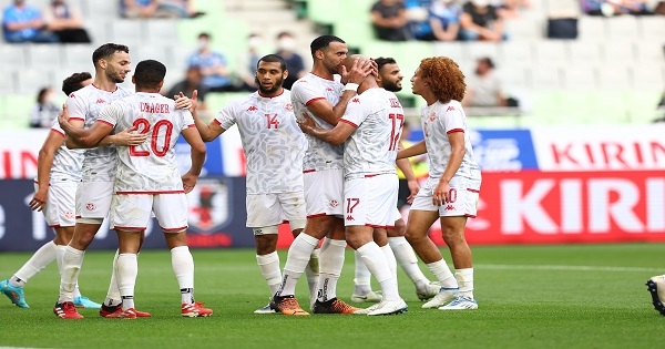 تشكيلة المنتخب الوطني في مباراته مع نظيره الياباني