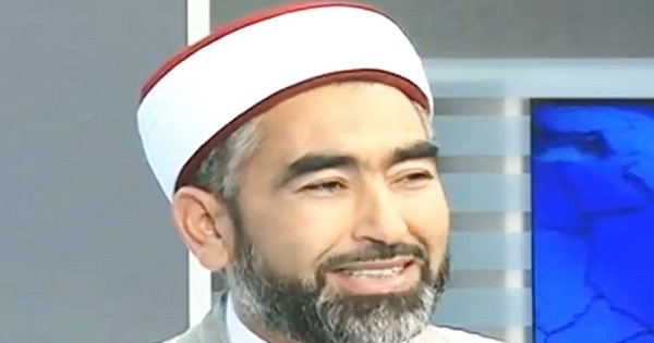 إيقاف عادل العلمي إثر دعوته التظاهر أمام قصر قرطاج