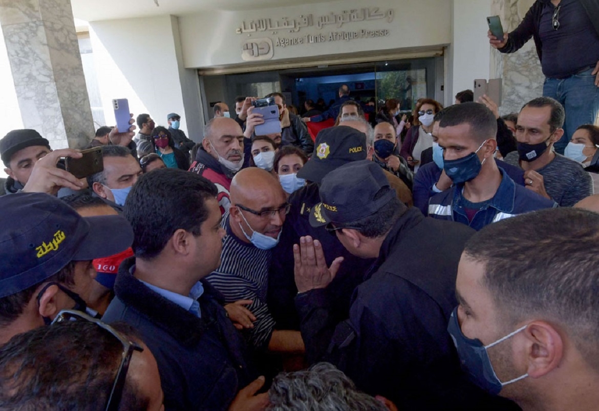 وكالة تونس افريقيا للأنباء تقاطع أنشطة الحكومة والأحزاب الداعمة لها