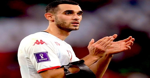 إلياس السّخيري يتخلّص من قناع الوجه