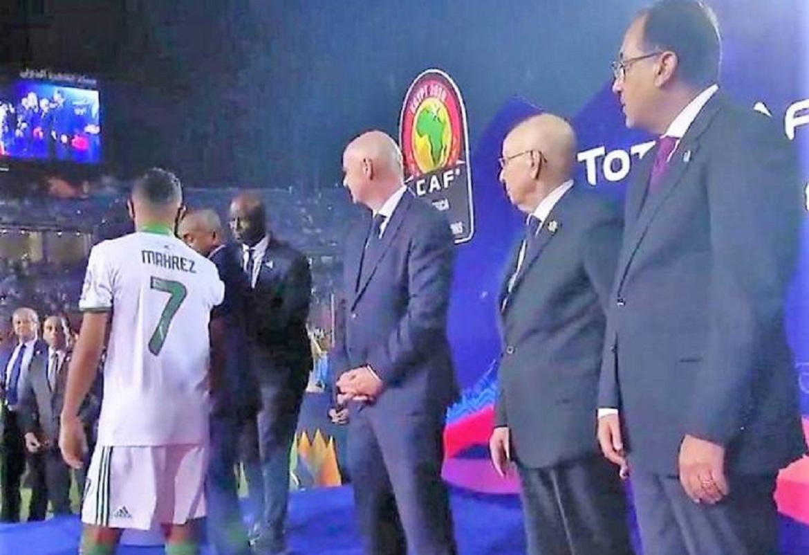 لأول مرة .. رياض محرز يعلق على واقعة رئيس الوزراء المصري