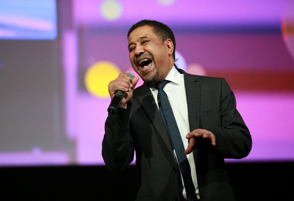 الشاب خالد مشتاق الى تونس